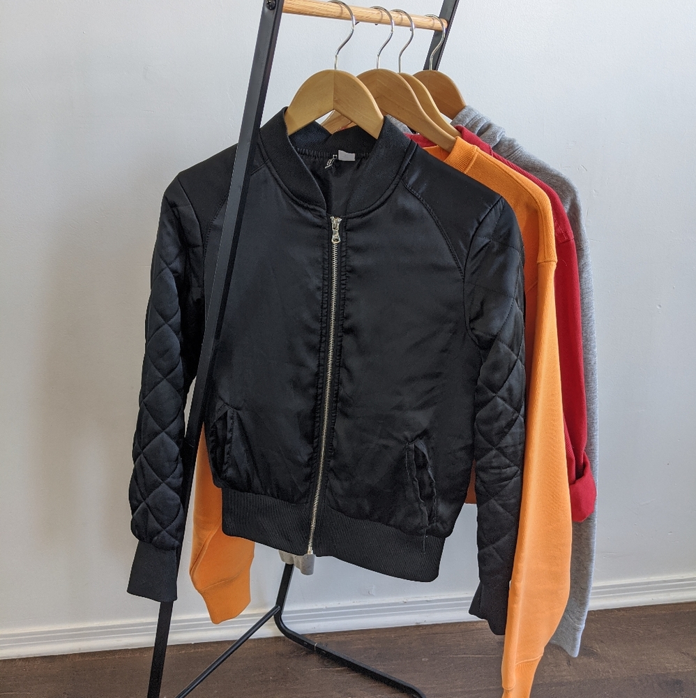 Bomber jacket